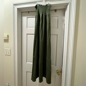 Abercrombie & Fitch strapless olive green maxi dress
